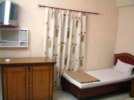 Hotel Prince Bodh Gaya Exterior photo