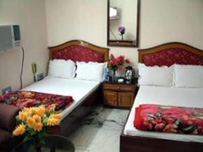 Hotel Prince Bodh Gaya Exterior photo